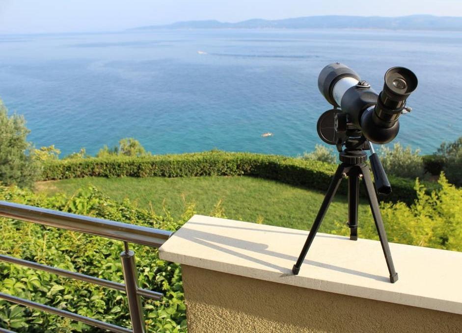 6 Pax Apertment On The With Terrace, Sea View, Garden, Parking Ensured, First Floor * Mimice